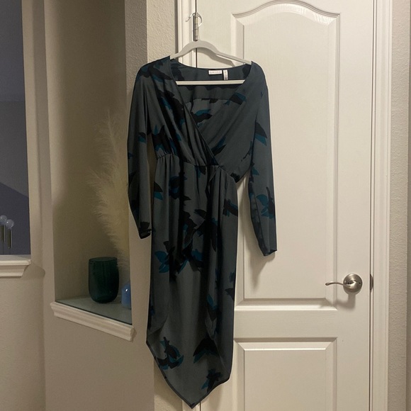 Leith Tops - Green floral Leith wrap dress/long tunic style shirt